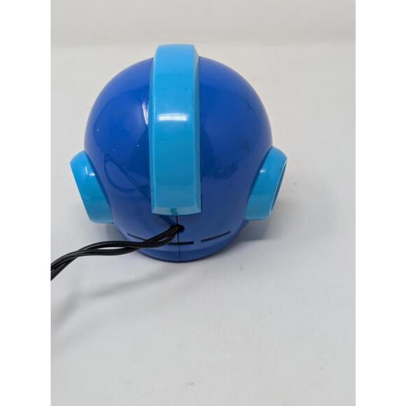 Capcom Mega Man Helmet Portable Speaker Collectible Loot Crate Exclusive - Picture 3 of 4